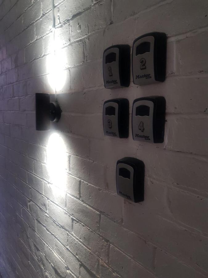Highfields Living - All Rooms Ensuite- Free Wifi- Free Local Parking シェフィールド エクステリア 写真