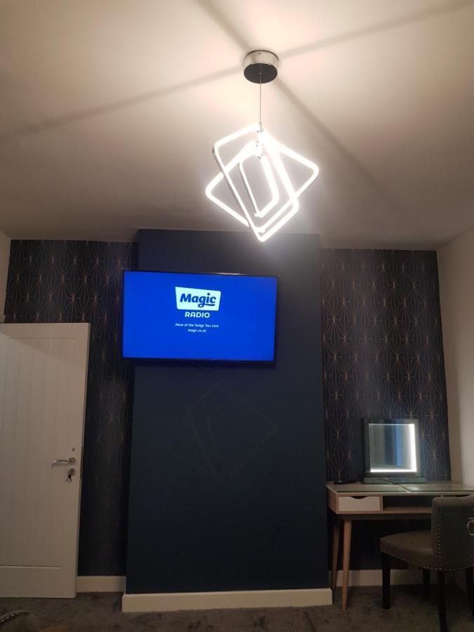 Highfields Living - All Rooms Ensuite- Free Wifi- Free Local Parking シェフィールド エクステリア 写真