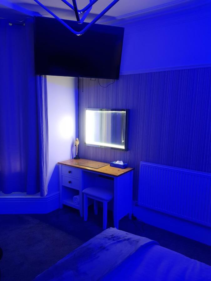 Highfields Living - All Rooms Ensuite- Free Wifi- Free Local Parking シェフィールド エクステリア 写真